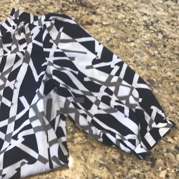 Milano brand top - Picture 5 of 8